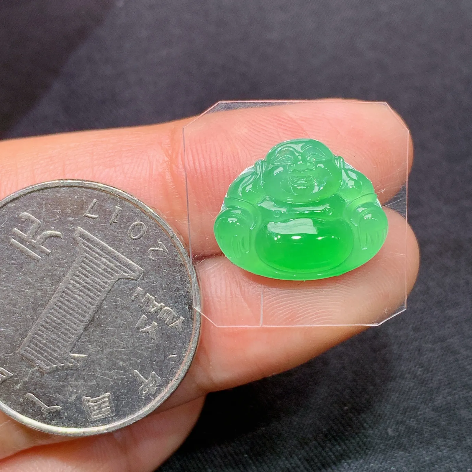 甜阳绿笑佛，镶嵌佳品，冰润色阳，种水足，Zj 尺寸12.7*15.6*4.2