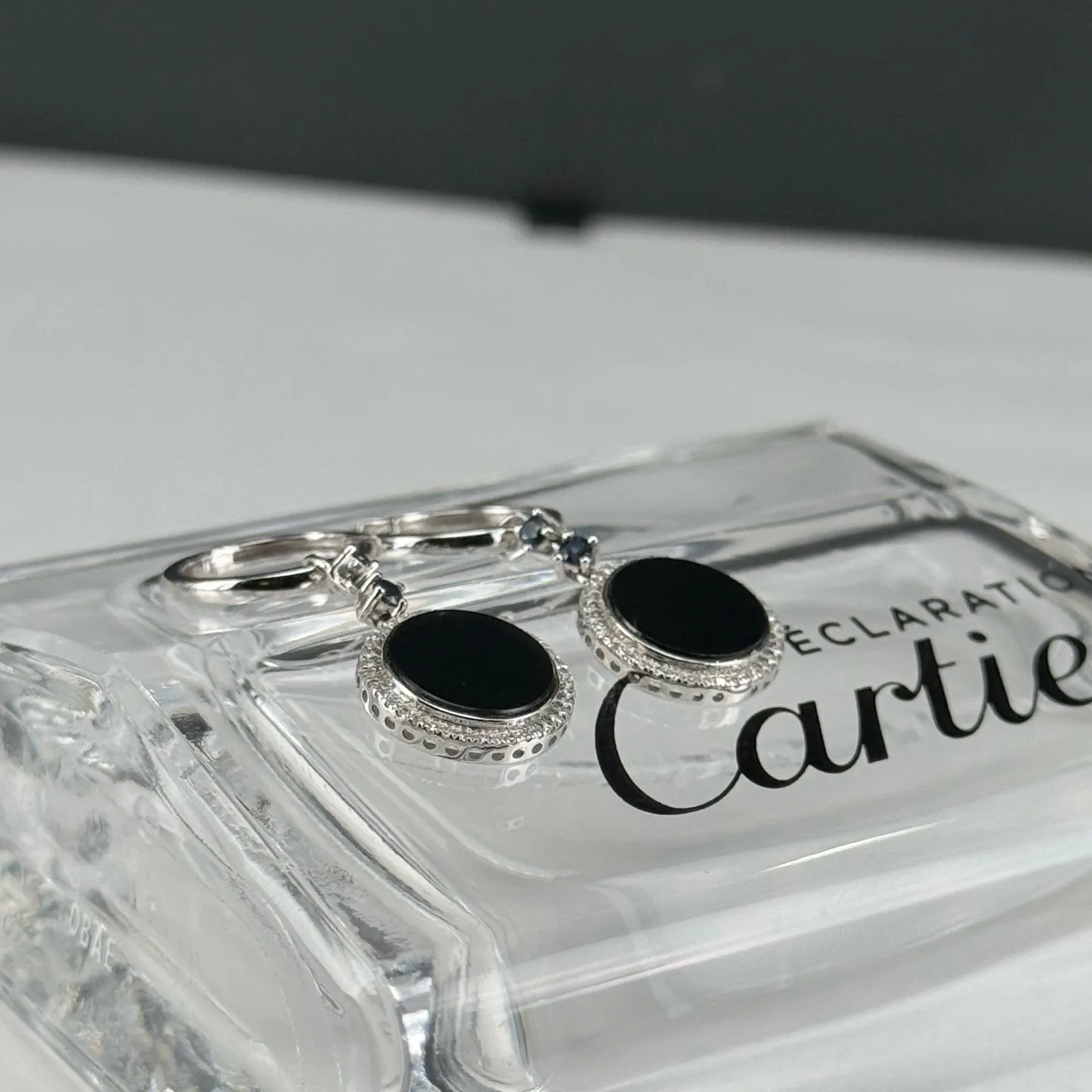 精品18k墨翠圆片耳坠 种好色正 黑度极好 打灯通透 油性十足 尺寸12.2