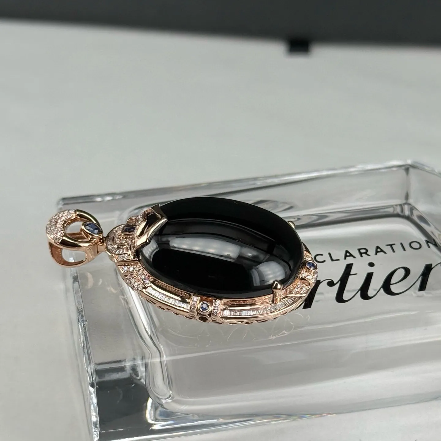 18k墨翠蛋面吊坠 种好色正 黑度极好 打灯通透 油性十足 尺寸47.3