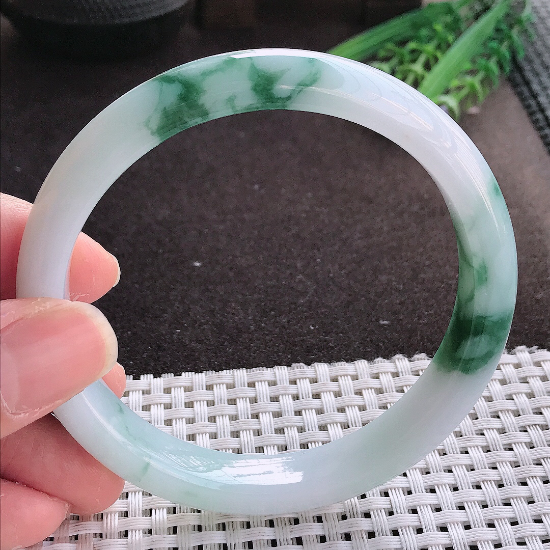 实拍翡翠A货63/11.8/8.2大圈口老坑冰润起胶飘花手镯宽边翡翠玉镯女款百搭