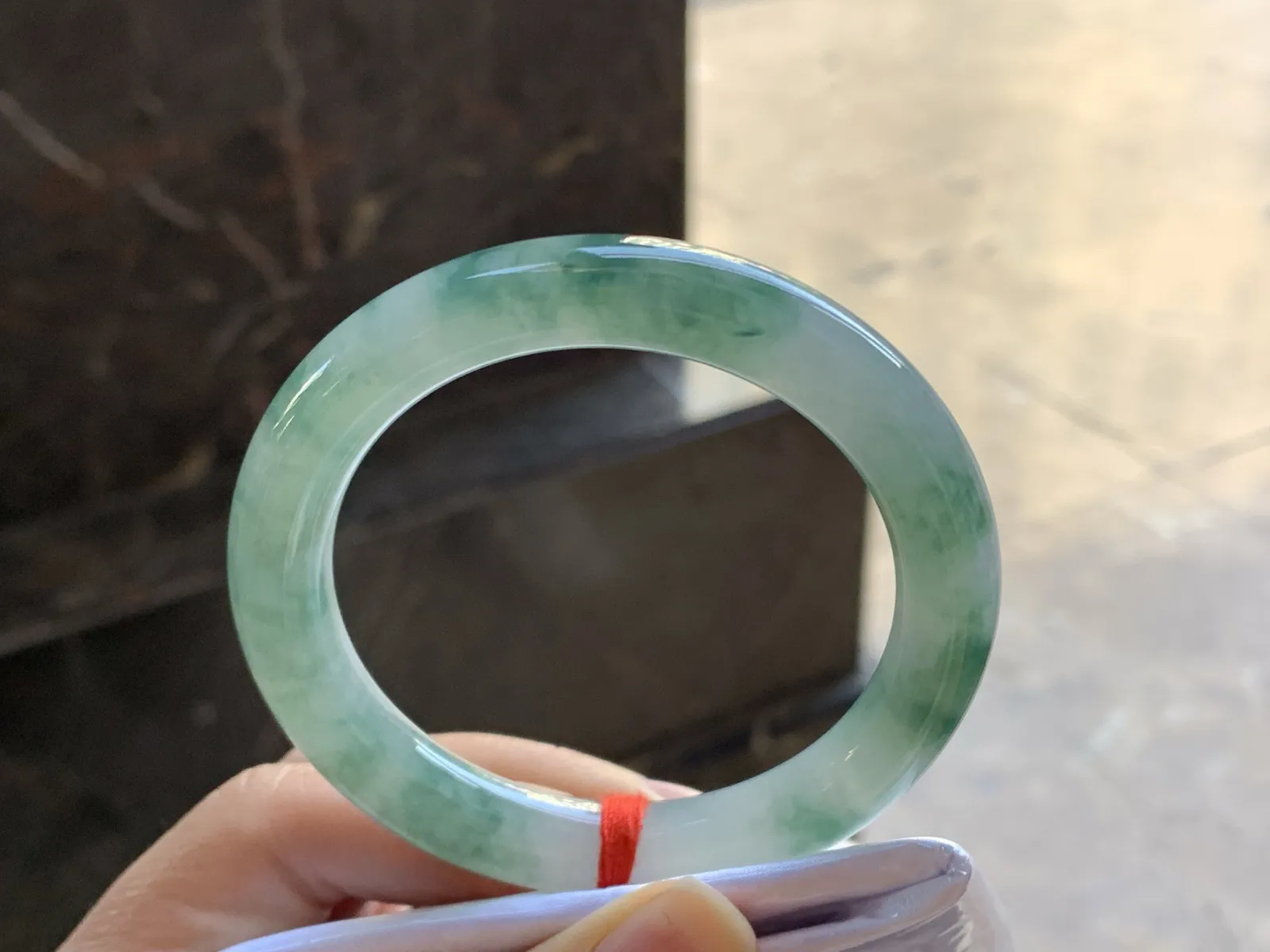 53-10.

蓝花圆条手镯^_^飘花鲜艳