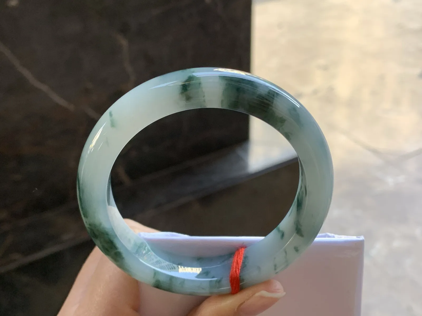 56.5-12.7-9

蓝花手镯^_^飘花浓郁