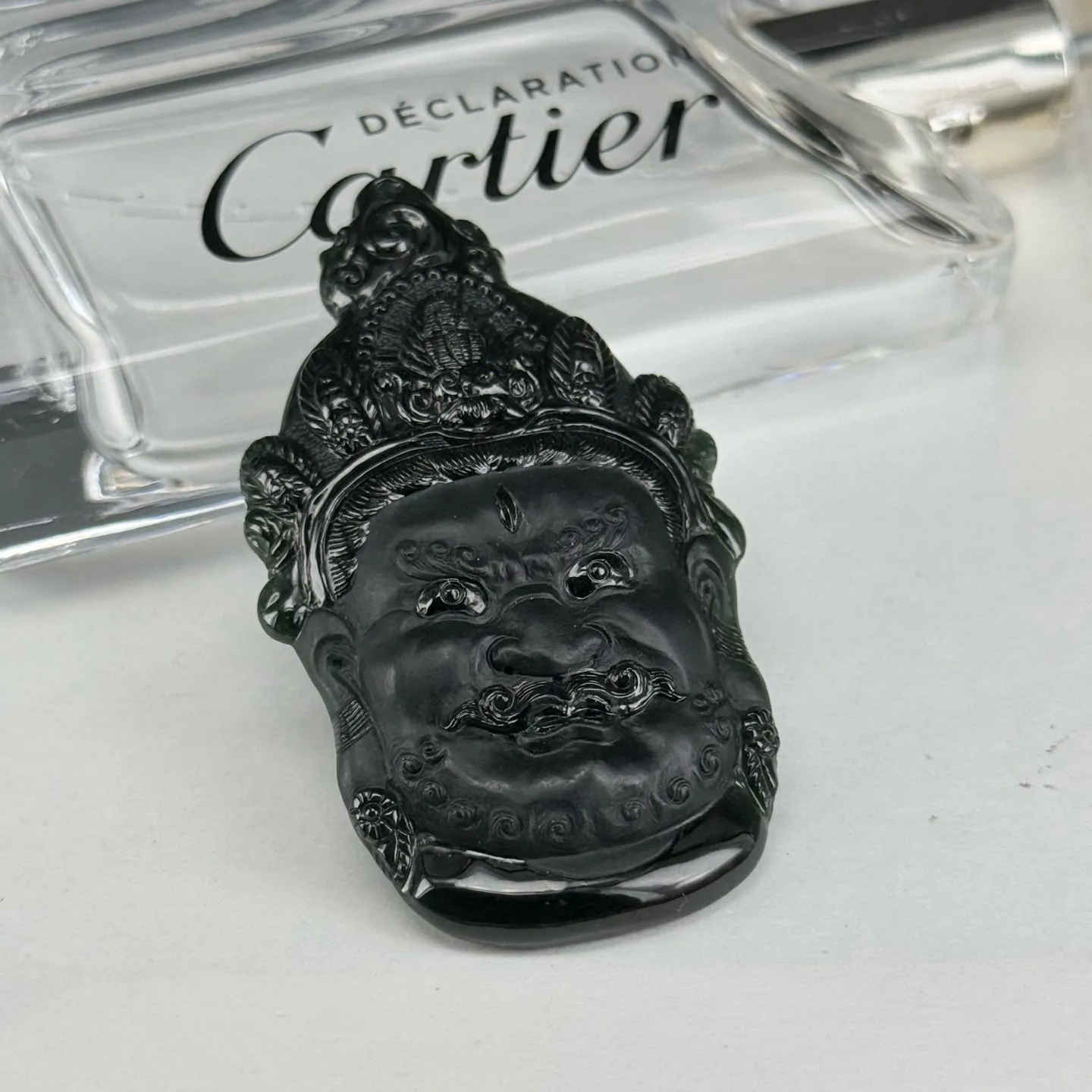 精品墨翠黄财神 种好色正 黑度极好 打灯通透 油性十足 61.1