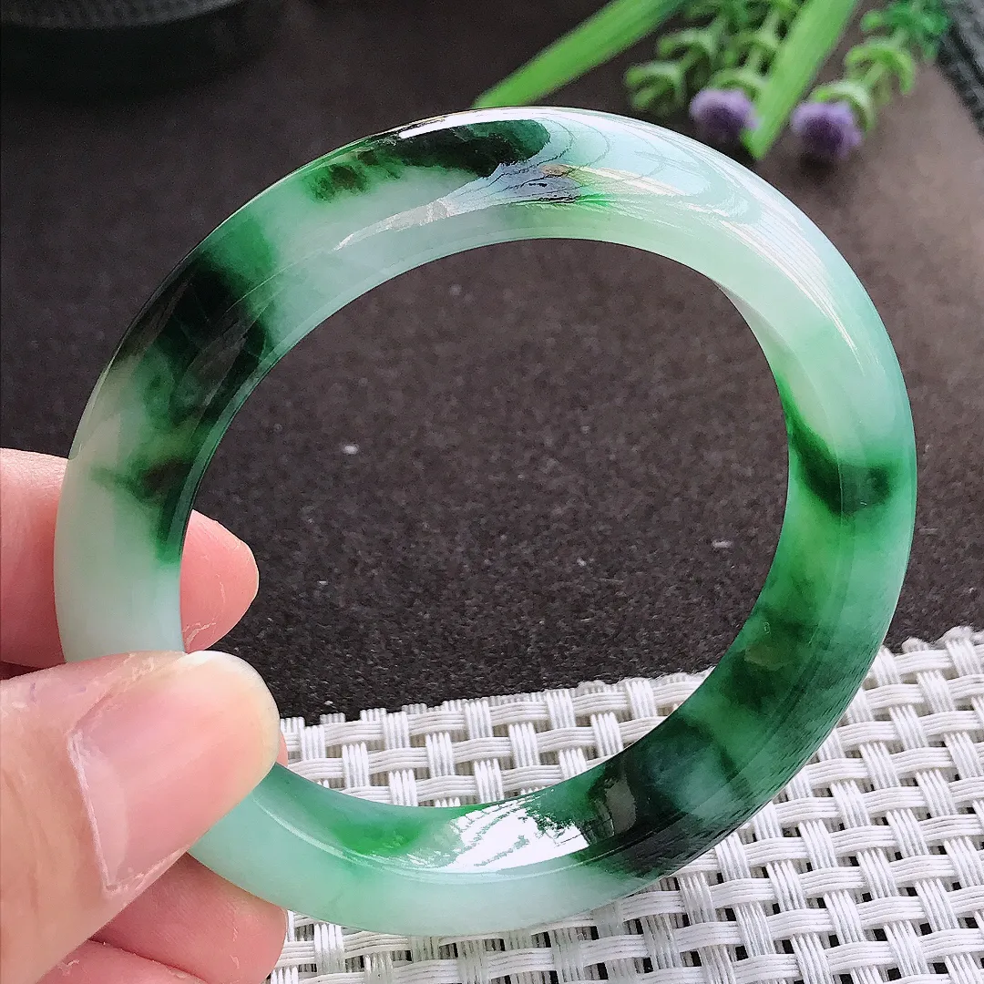 实拍翡翠A货54.5/12/8.8老坑冰胶水灵飘绿飘花手镯宽边翡翠玉镯女款百搭