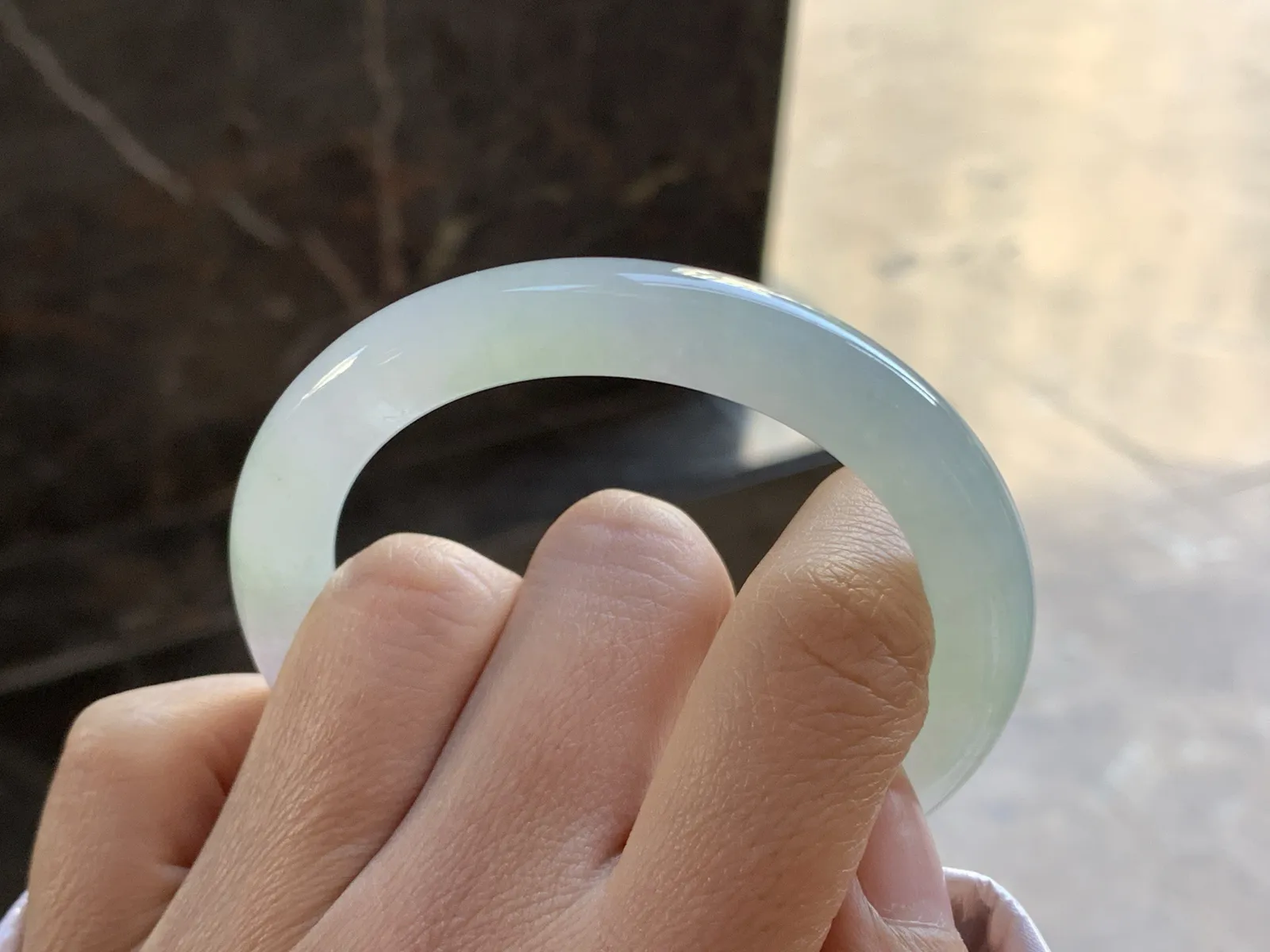 52.5-9

冰种晴水圆条手镯^_^清新