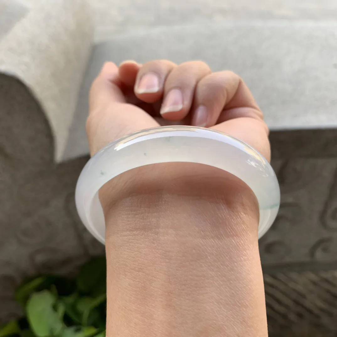 圈口55.1-47.6-13.1-7.1 【高冰贵妃手镯】贵妃55 56可戴