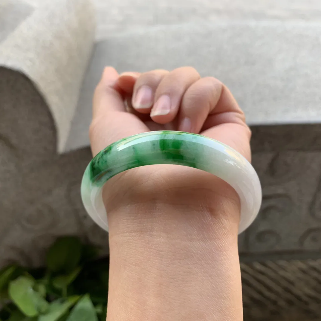 圈口55.2-12.4-8.6 【飘辣绿正圈手镯】正圈55 56可戴