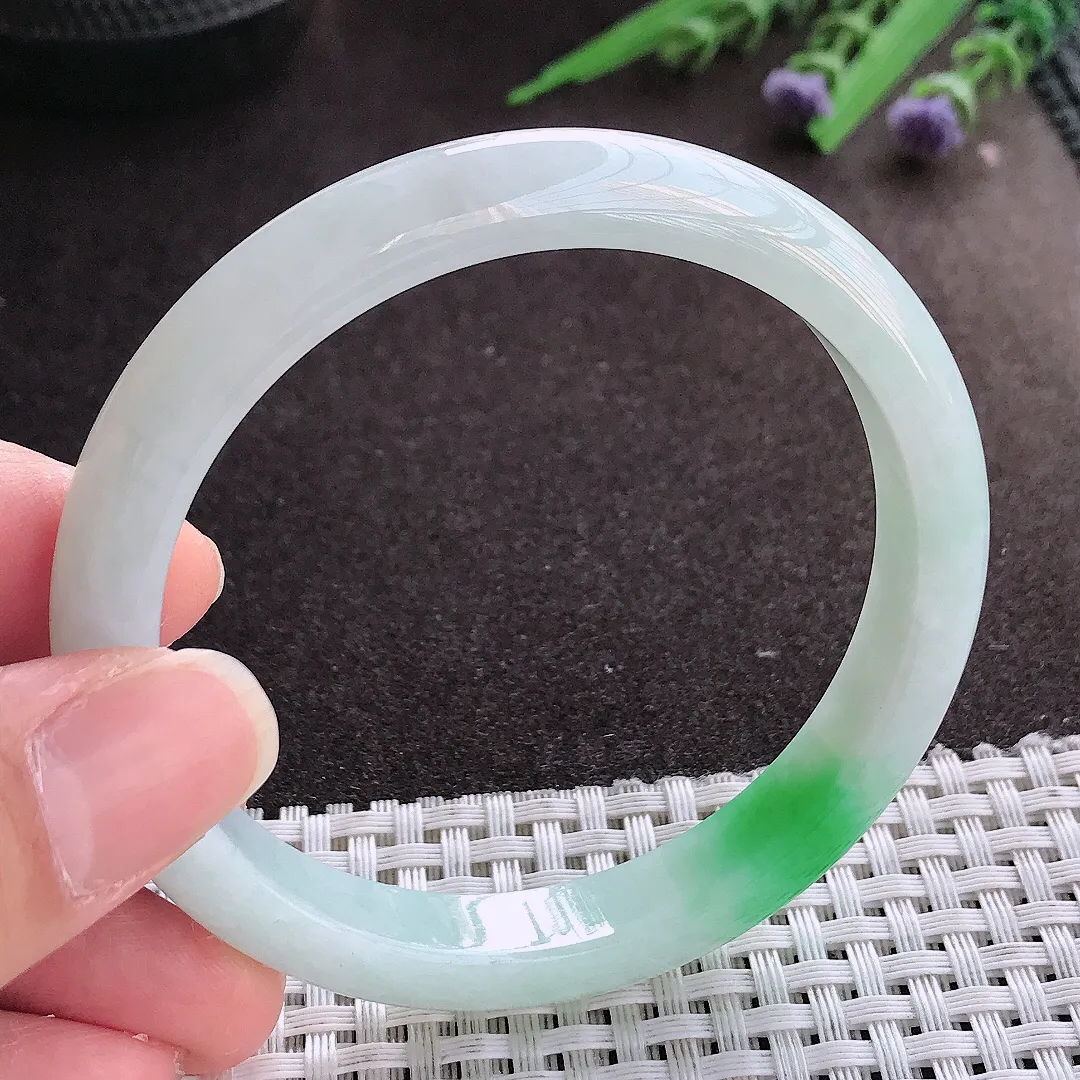 实拍翡翠A货58/9.7/7.3老坑精美飘阳绿手镯宽边翡翠玉镯女款百搭