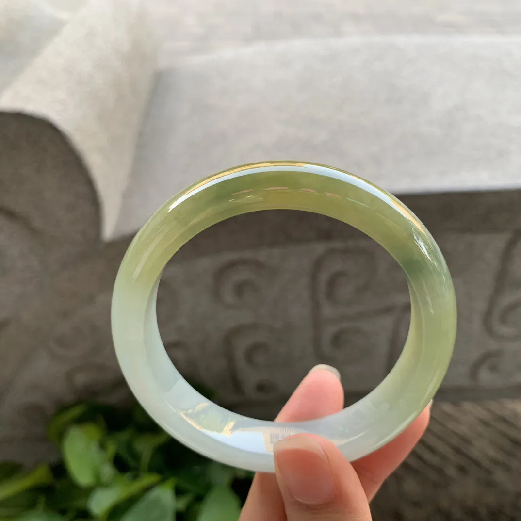 圈口55.7-12.4-8.3 【黄翡正圈手镯】正圈55 56可戴