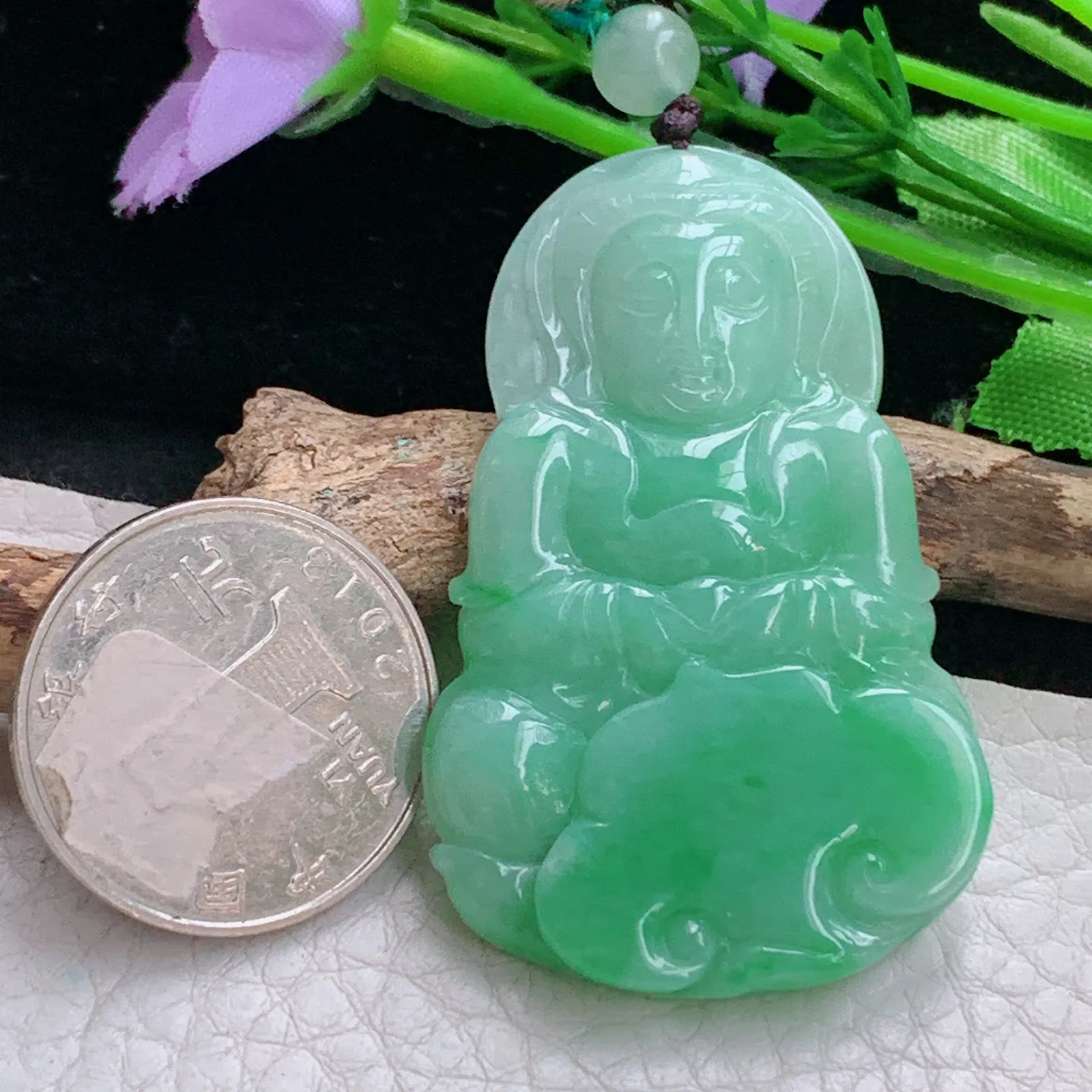 zen实拍50.8*32.6*6天然缅甸翡翠辣绿玉观音玉吊坠 玉挂件