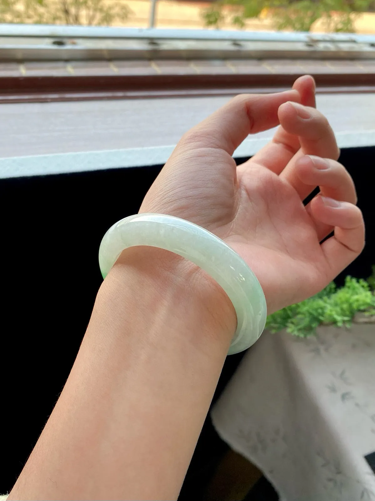 #私人链接#冰绿白底青正圈,完美无纹裂
⭕️54.5-12-9.3