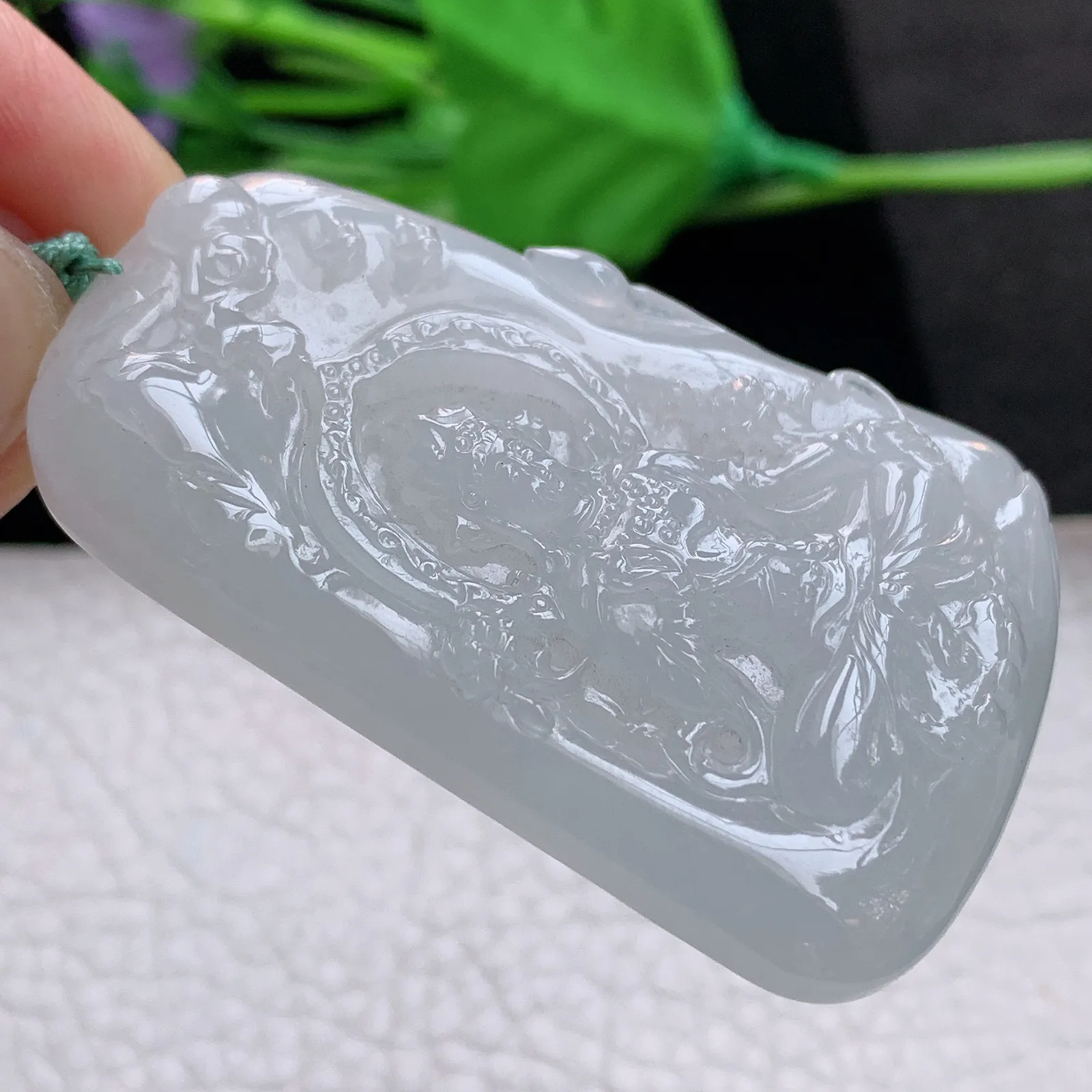 cys实拍53.7*36*6.8缅甸翡翠精雕白月光自在观音 玉观音玉吊坠