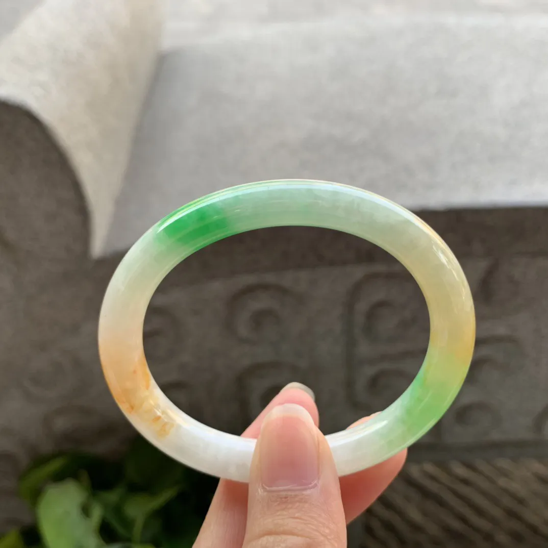 小圈口  53.5-45.5-8.4【黄加绿贵妃圆条手镯】贵妃53 54可戴