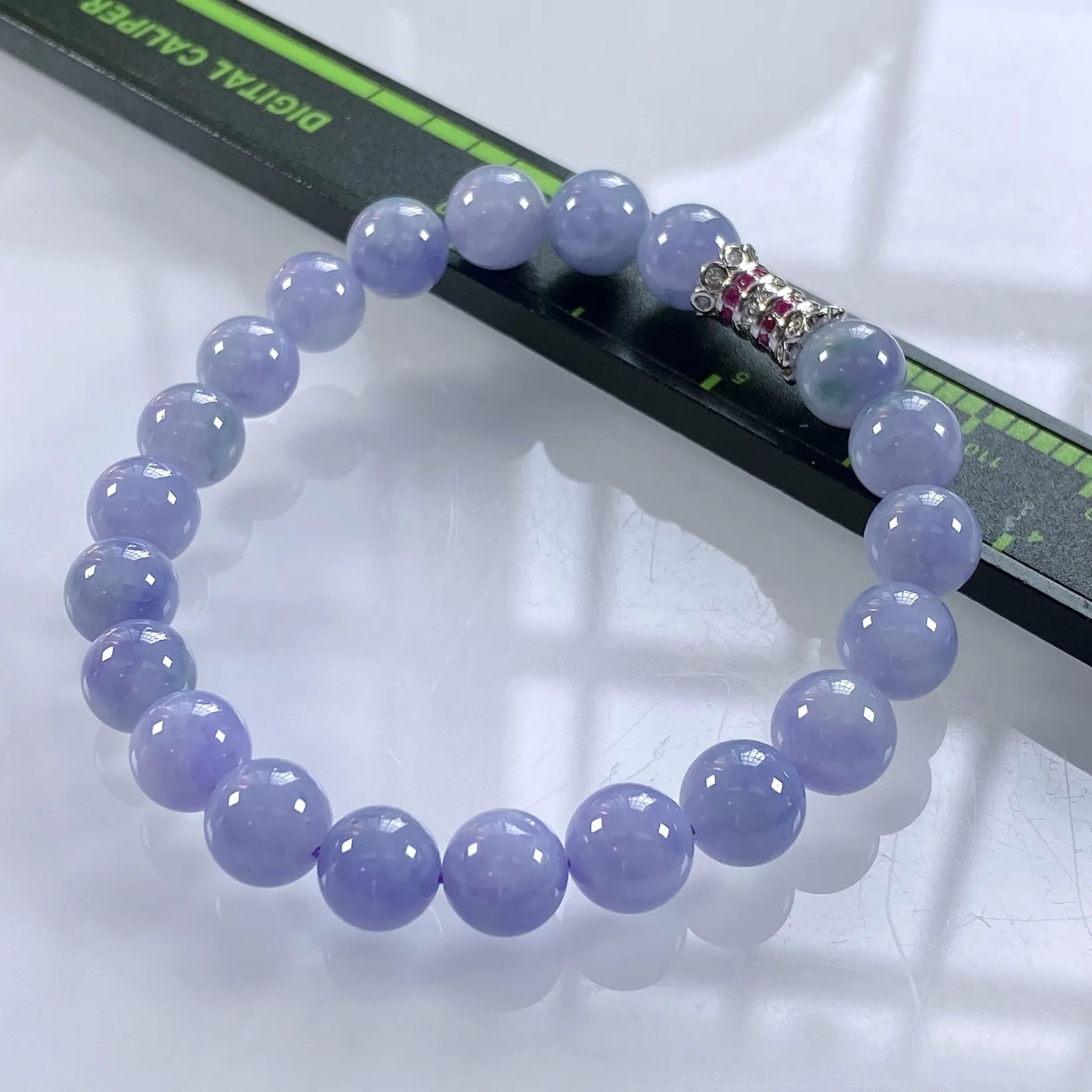 缅甸天然翡翠A货，卡8冰润紫罗兰浓紫圆珠手串手链，尺寸：8mm/21颗，长度175mm，重量：19.21g