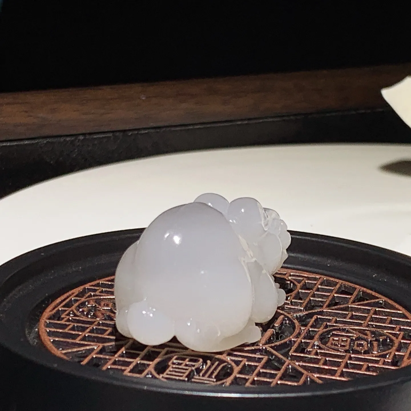 和田玉紫罗兰前途无量兔子挂件 尺寸40/20/19重22.5克 玉质细腻油润 底色纯净 脂粉好，品质好。lt260114