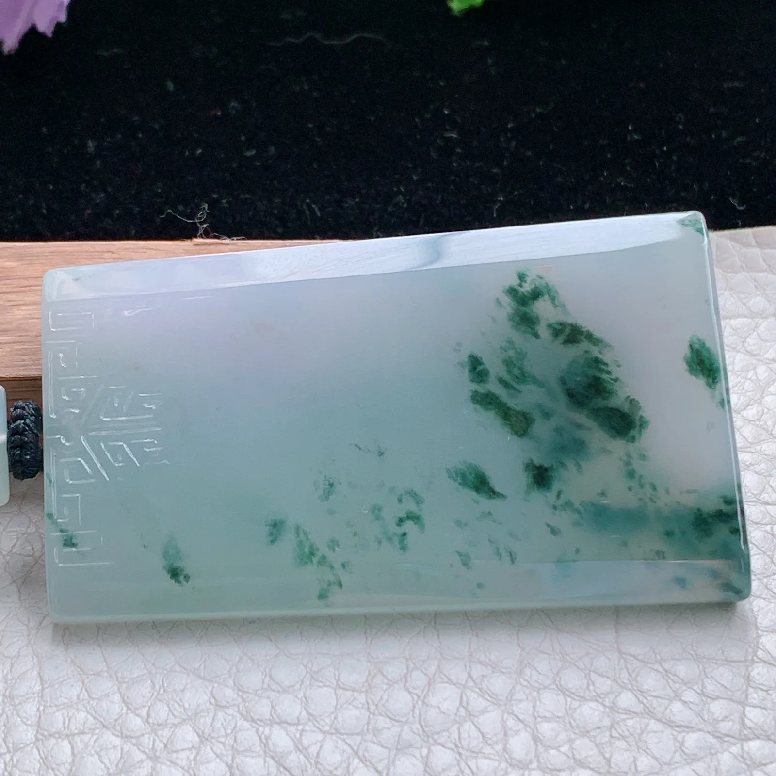 cys实拍63.9*39.6*6缅甸翡翠精雕冰飘花无事牌 素面牌玉吊坠