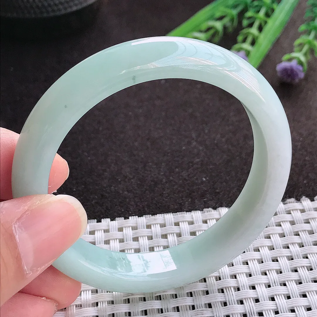 实拍翡翠A货53/11.6/7.8老坑秀气冰润天空蓝手镯宽边翡翠玉镯女款百搭