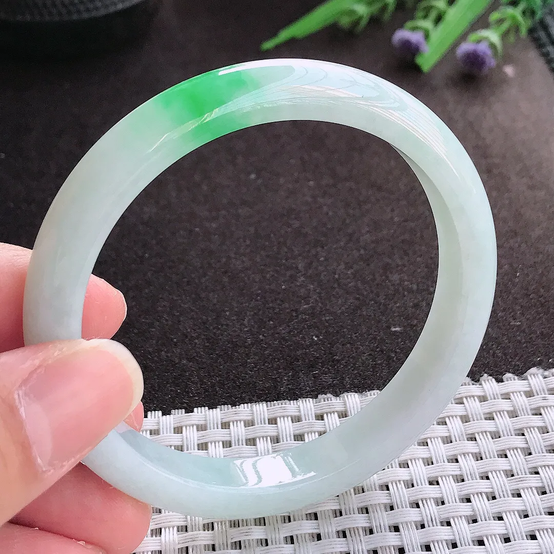 实拍翡翠A货58/9.7/7.3老坑精美飘阳绿手镯宽边翡翠玉镯女款百搭