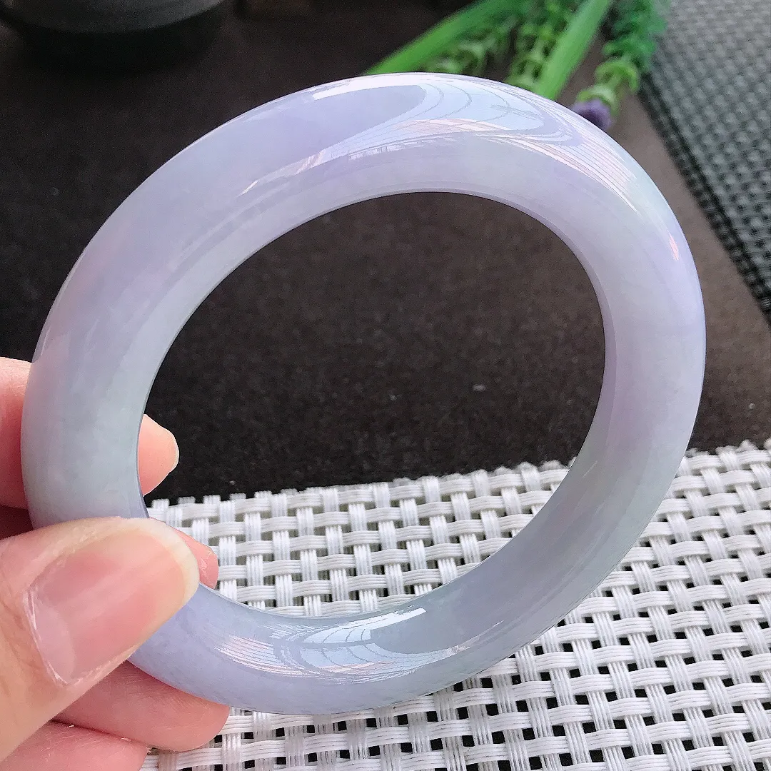 实拍翡翠A货60/12.6/12.2大圈口老坑冰润紫罗兰胖圆条手镯翡翠玉镯