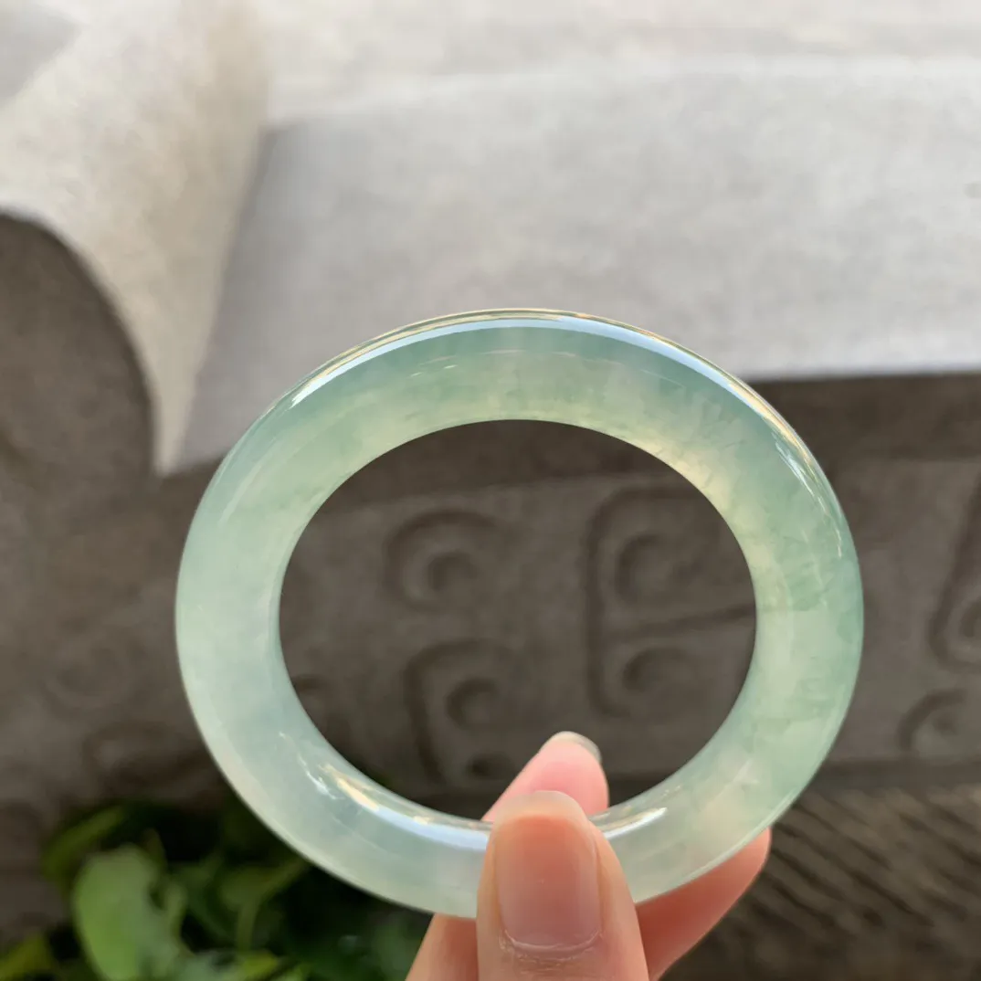 小圈口 50.3-10.1【高冰芙蓉绿圆条手镯】圆条50 51可戴