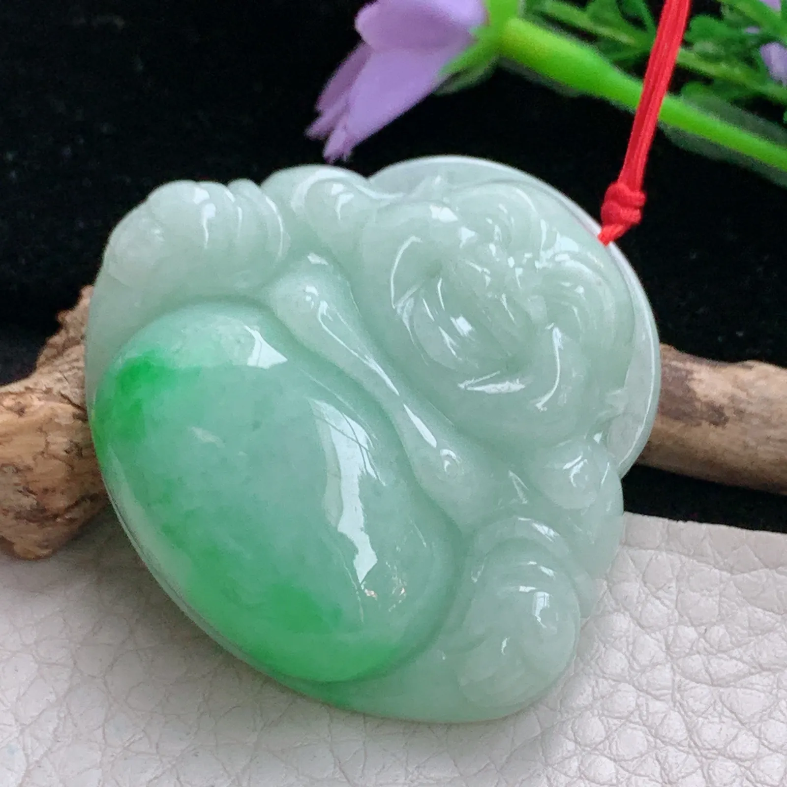 zen实拍44.5*48.3*12天然缅甸翡翠飘绿大佛公 弥勒佛玉吊坠 毛衣坠