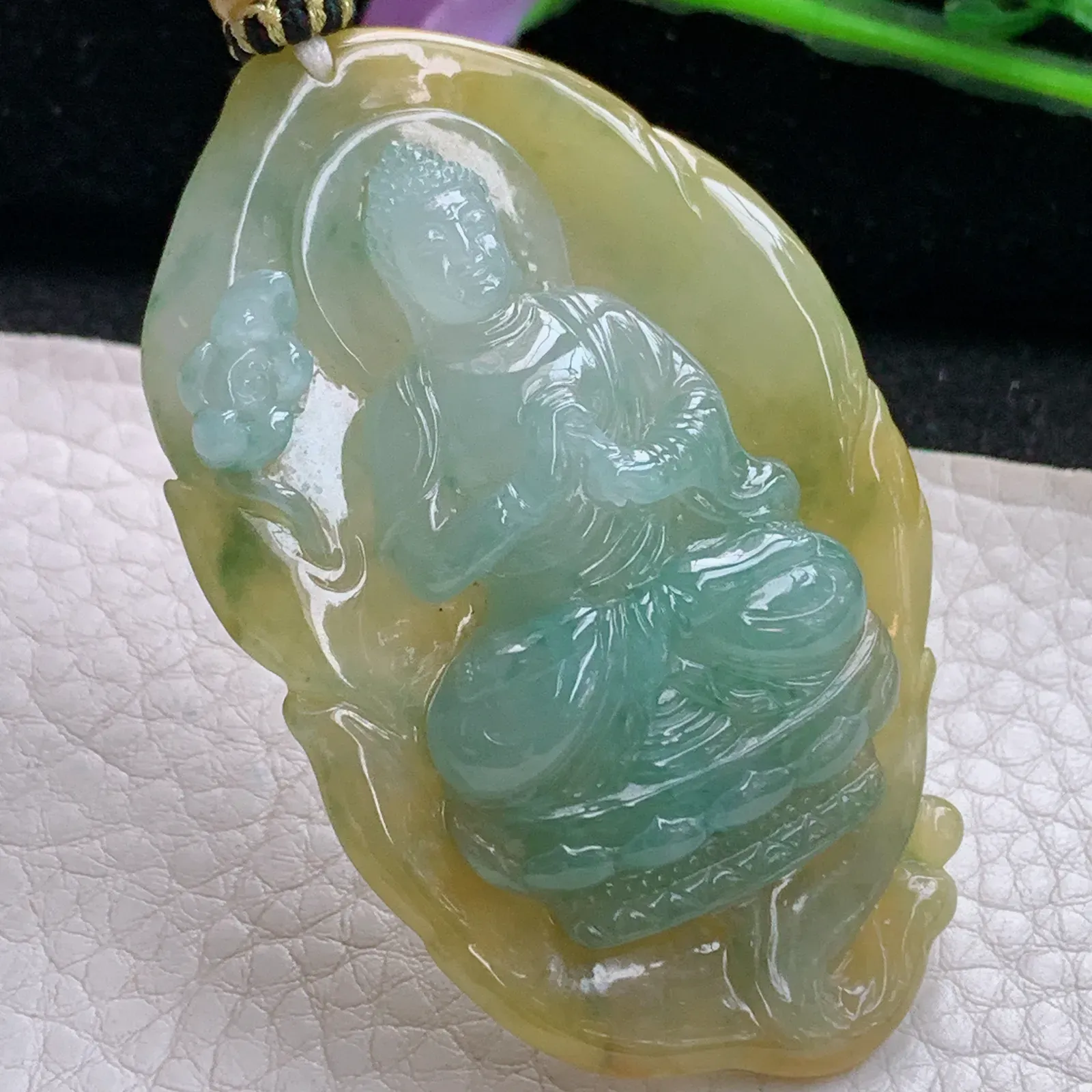 yl实拍63.9*38.5*12缅甸翡翠特色精雕双彩立体大日如来 花开见佛玉吊坠