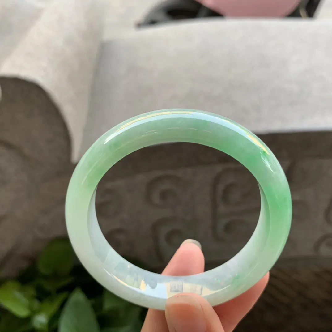 小圈口52.6-12.7-7.7 【飘阳绿正圈手镯】正圈52 53可戴