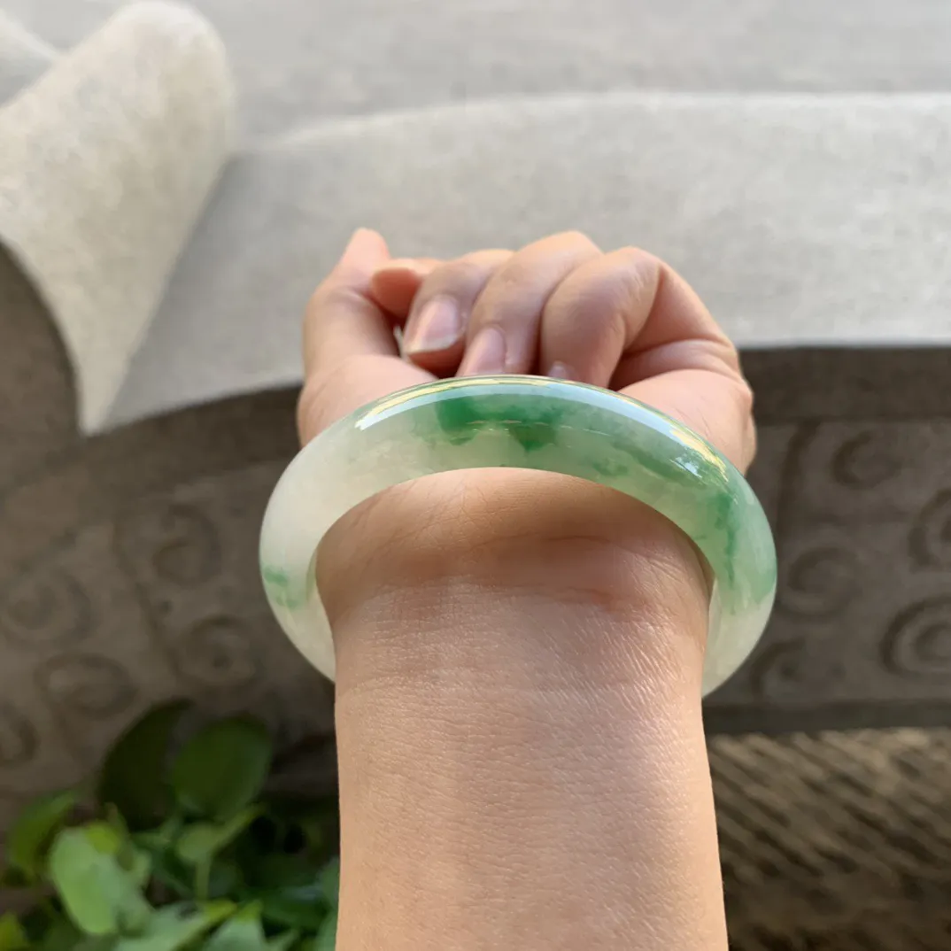圈口56.6-12.9-7.9 【冰飘绿正圈手镯】正圈56 57可戴