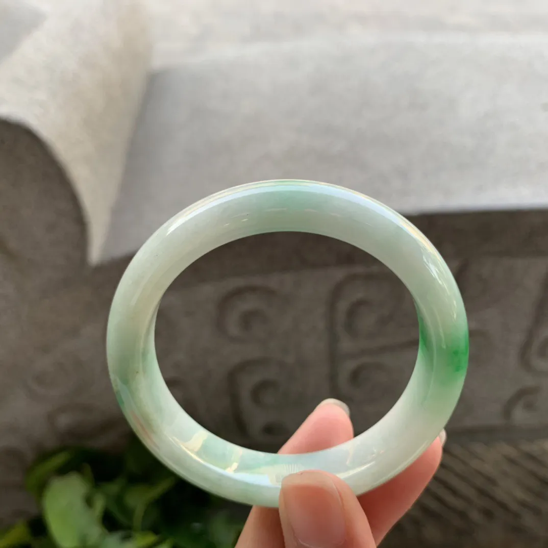 小圈口51.8-11.6-8【飘绿正圈手镯】正圈51 52可戴