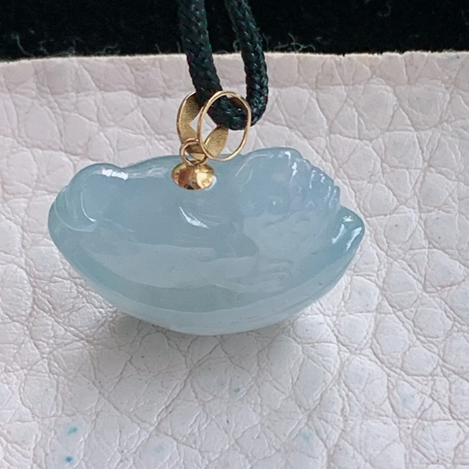 axm实拍16.6*22.3*10.8缅甸翡翠精雕冰紫三脚蟾招财元宝玉吊坠