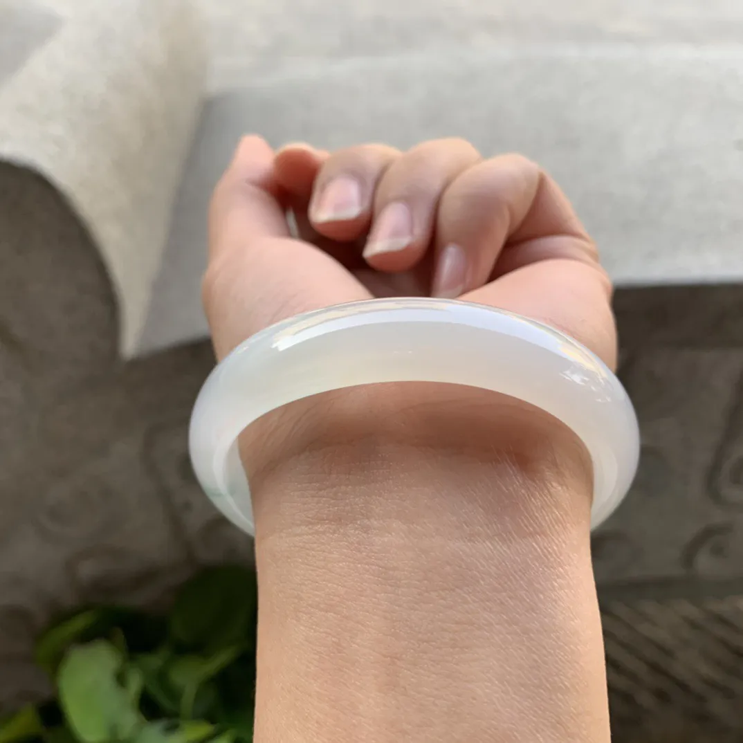 圈口55.1-47.6-13.1-7.1 【高冰贵妃手镯】贵妃55 56可戴