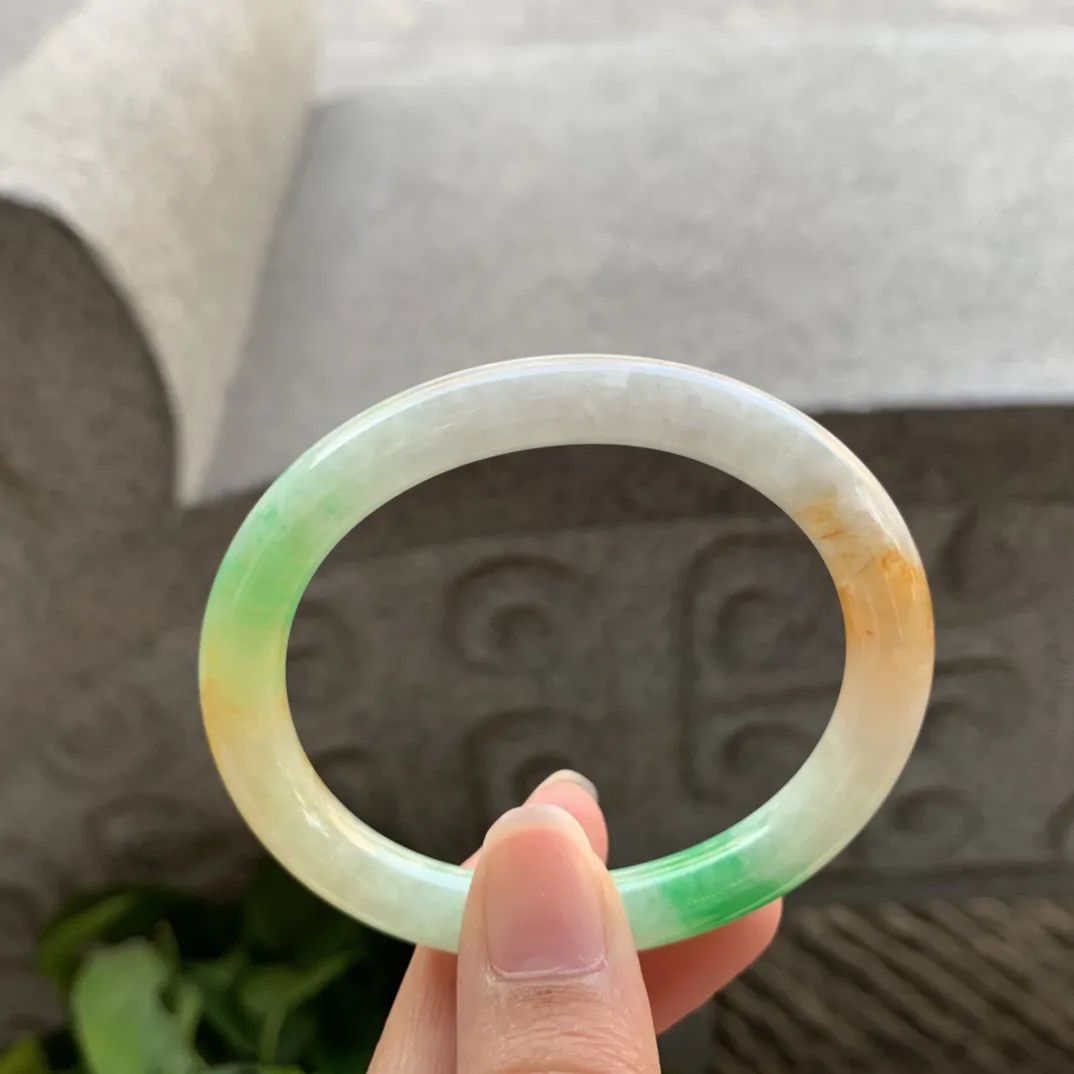 小圈口  53.5-45.5-8.4【黄加绿贵妃圆条手镯】贵妃53 54可戴