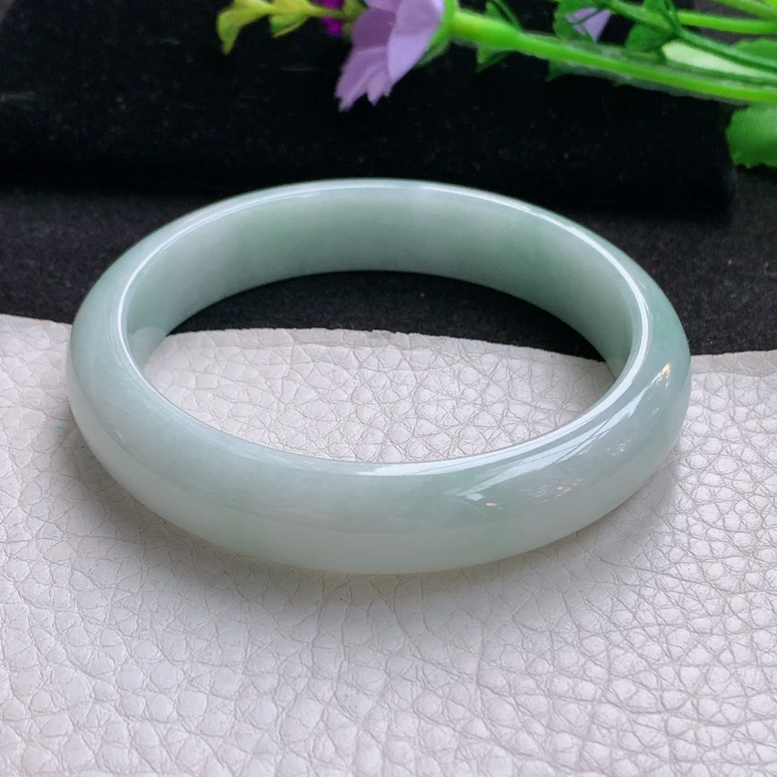 nr实拍58*12.8*7.3平安镯 天然缅甸翡翠浅绿玉手镯宽边玉手环