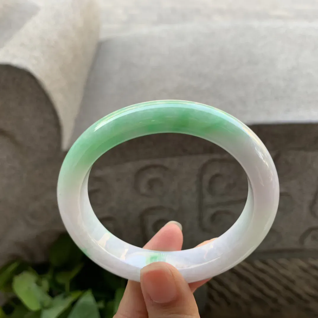 大圈口60.3-53.8-13.4-9.5 【飘绿贵妃手镯】贵妃60 61可戴