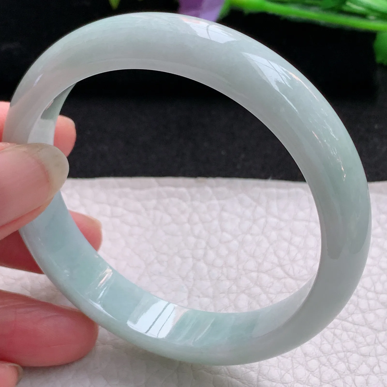 nr实拍58*12.8*7.3平安镯 天然缅甸翡翠浅绿玉手镯宽边玉手环