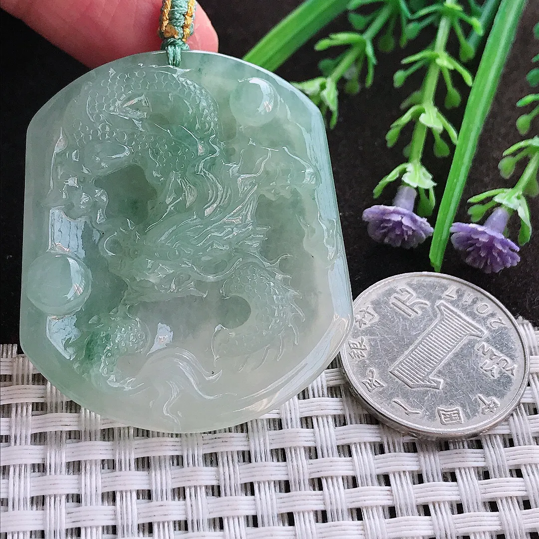 实拍A货翡翠47.5/41/5.6老坑冰胶水灵冰晴绿龙牌吊坠翡翠挂件