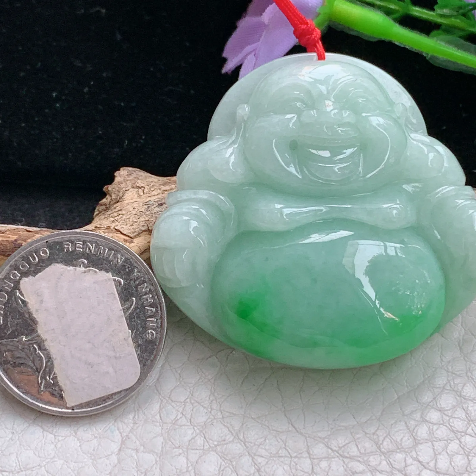 zen实拍44.5*48.3*12天然缅甸翡翠飘绿大佛公 弥勒佛玉吊坠 毛衣坠