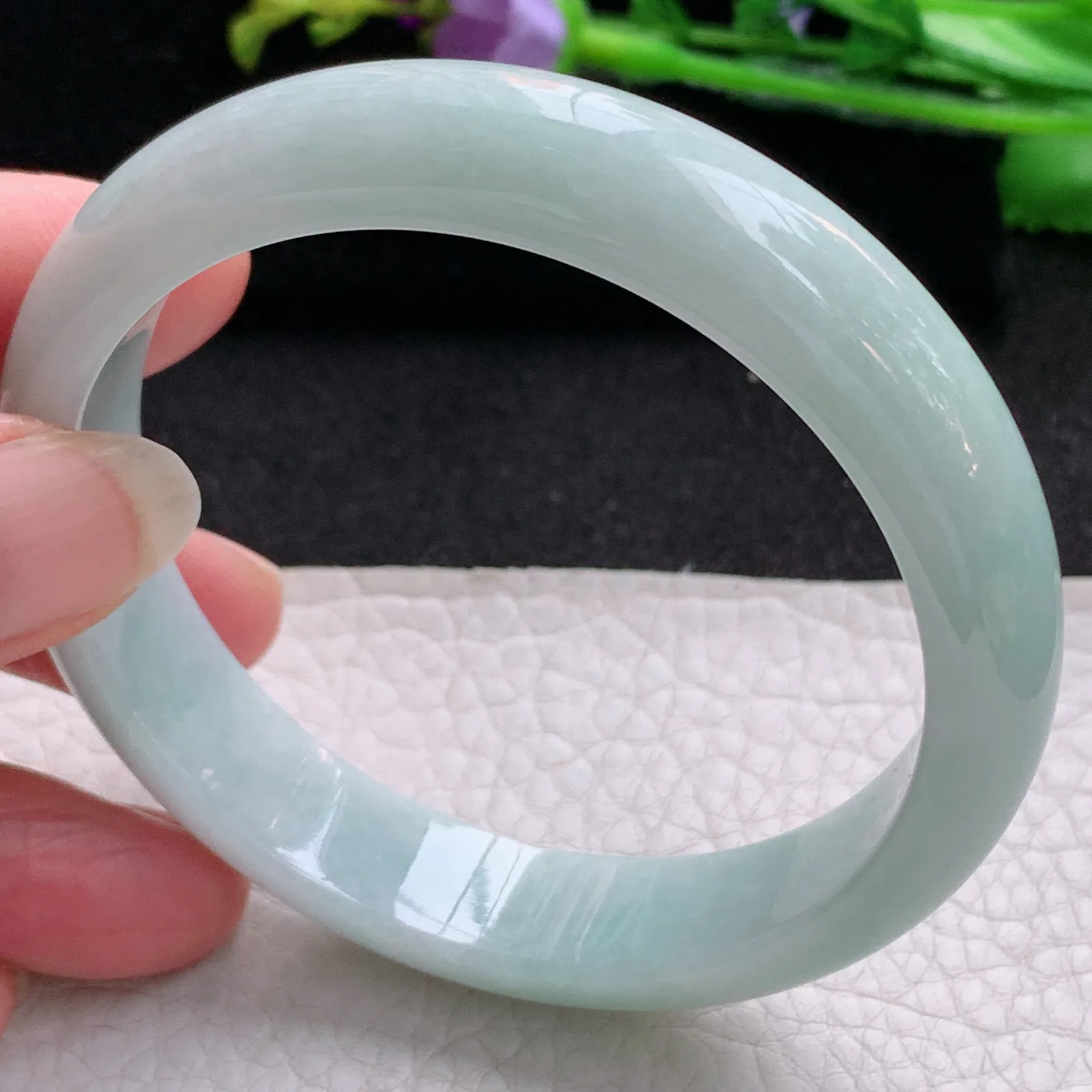 nr实拍58*12.8*7.3平安镯 天然缅甸翡翠浅绿玉手镯宽边玉手环