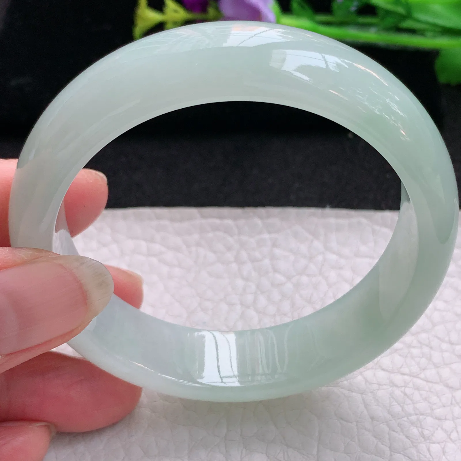 yq实拍56*15.3*7.8轮胎镯 天然缅甸翡翠浅绿冰晴玉手镯宽边玉手环