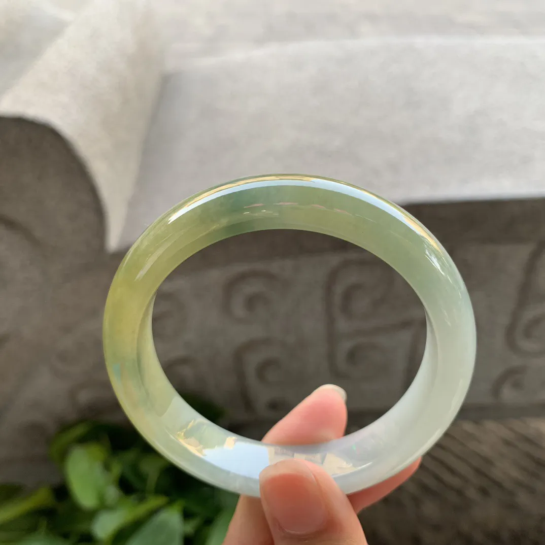 圈口55.7-12.4-8.3 【黄翡正圈手镯】正圈55 56可戴