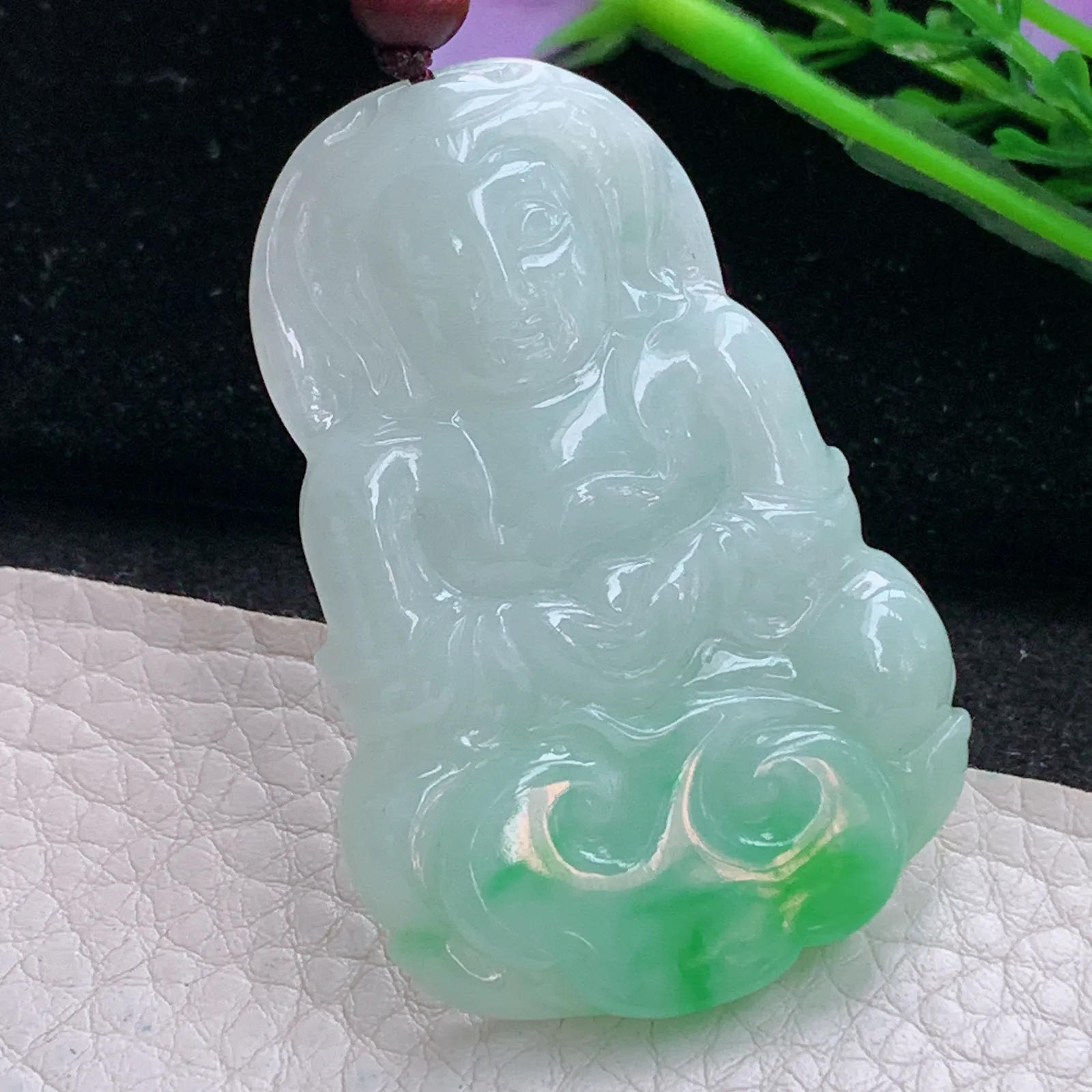 zen实拍51.8*35.5*5.8天然缅甸翡翠白底青正庄观音 玉观音玉吊坠 玉挂件