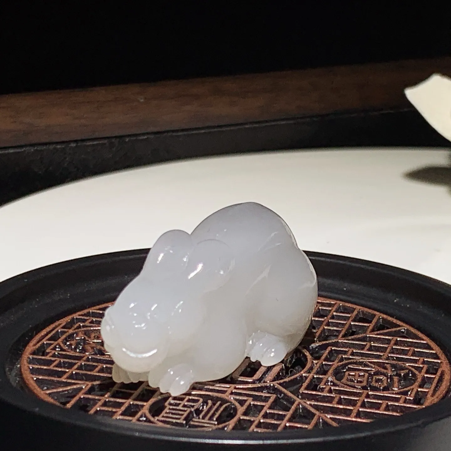 和田玉紫罗兰前途无量兔子挂件 尺寸40/20/19重22.5克 玉质细腻油润 底色纯净 脂粉好，品质