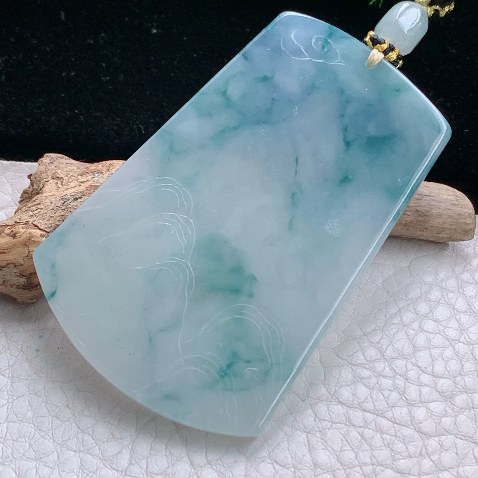 yl实拍65.5*42.5*5缅甸翡翠精雕冰胶飘紫花山水观音 玉观音玉吊坠