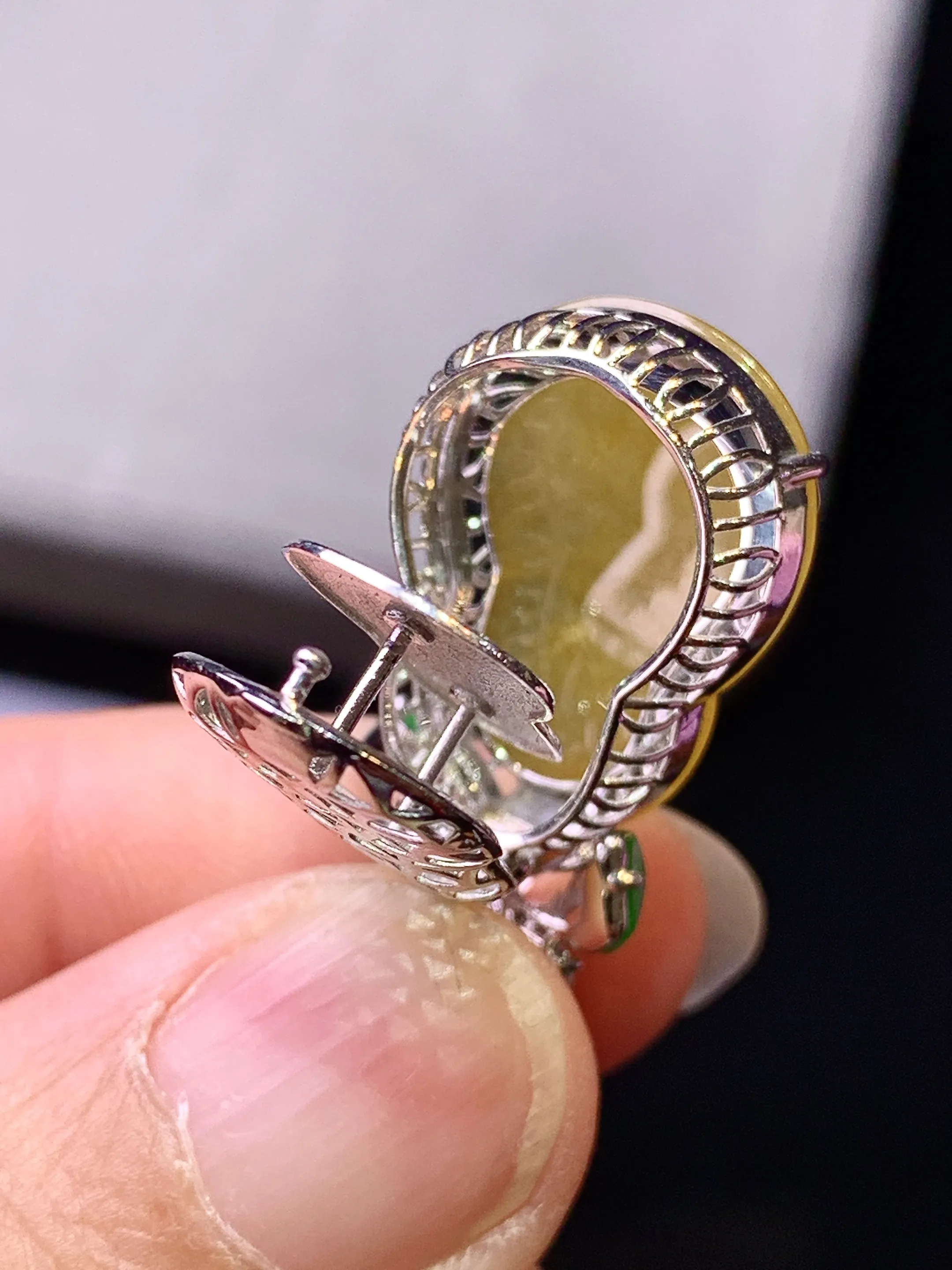 18k金钻镶嵌可分拆黄翡葫芦多用项链吊坠 玉质细腻 色泽艳丽清新 整体尺寸26.8*13.8*10.3