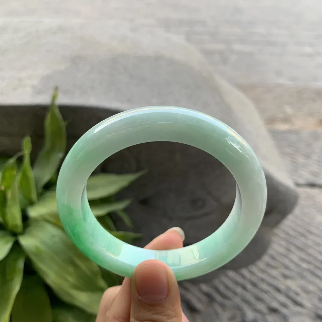 圈口56.6-12.2-9.8 【辣阳绿正圈手镯】正圈56 57可戴