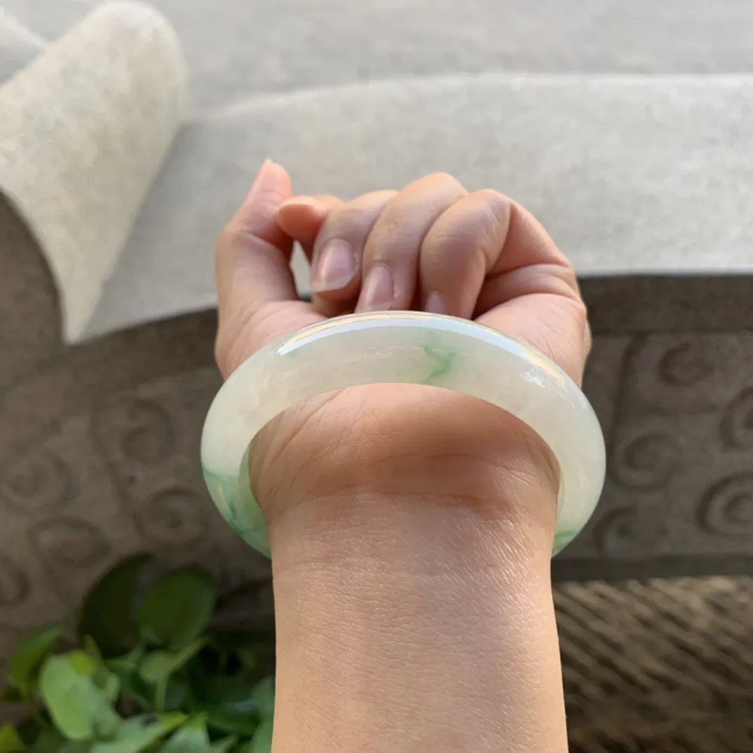 圈口56.6-12.9-7.9 【冰飘绿正圈手镯】正圈56 57可戴