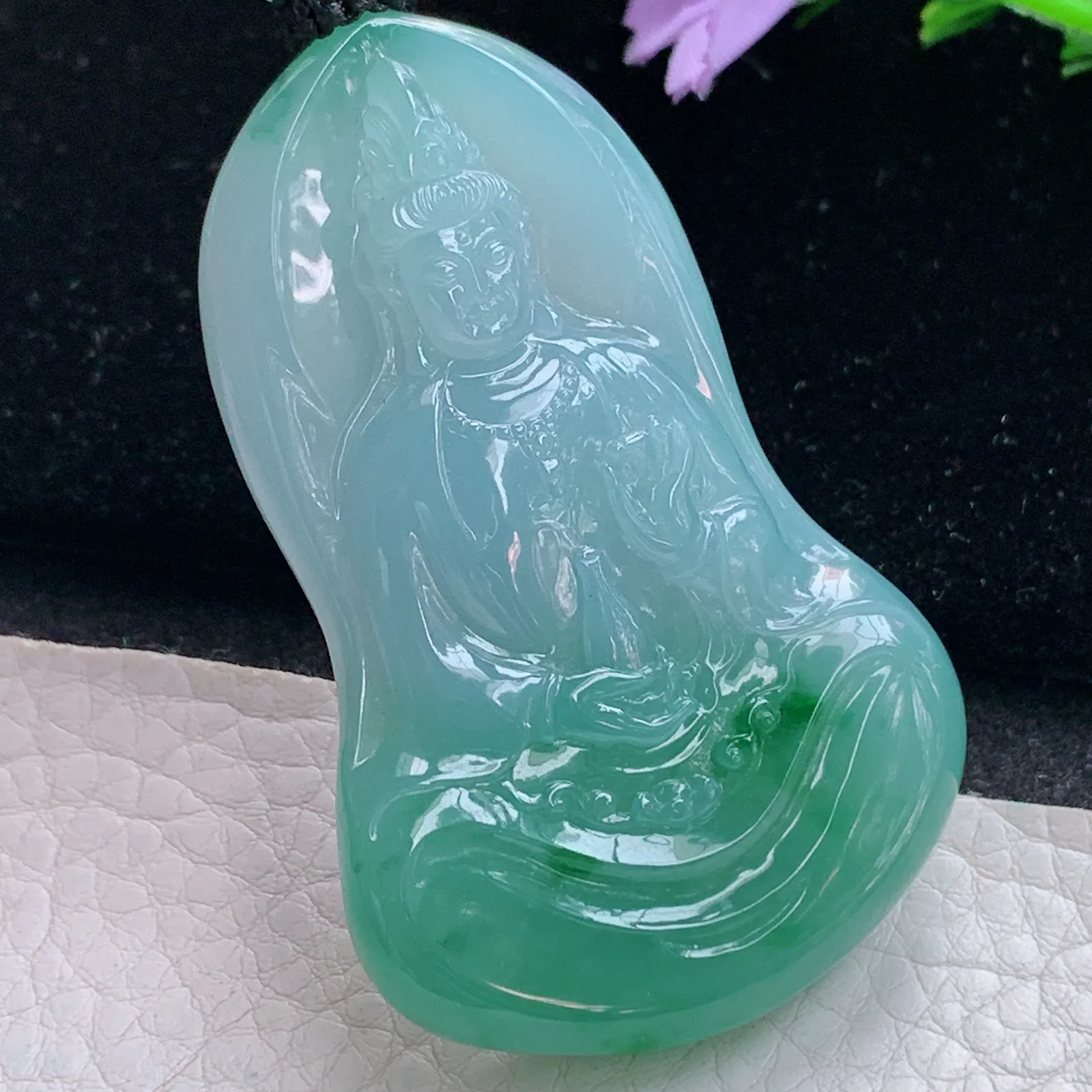 yl实拍62.5*40*9.6缅甸翡翠精雕冰胶双彩正庄观音 玉观音玉吊坠 玉挂件