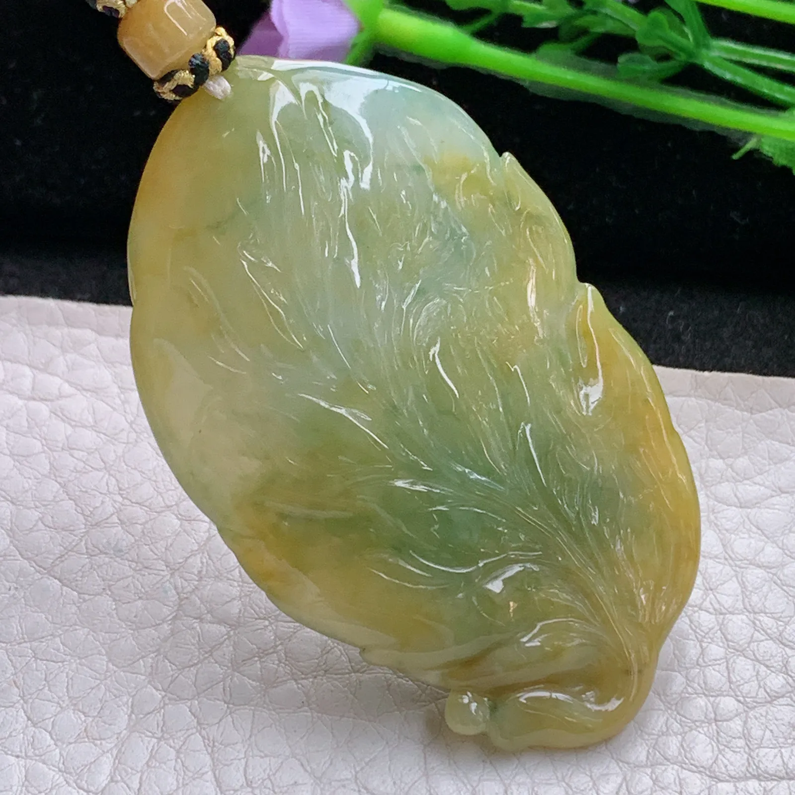 yl实拍63.9*38.5*12缅甸翡翠特色精雕双彩立体大日如来 花开见佛玉吊坠