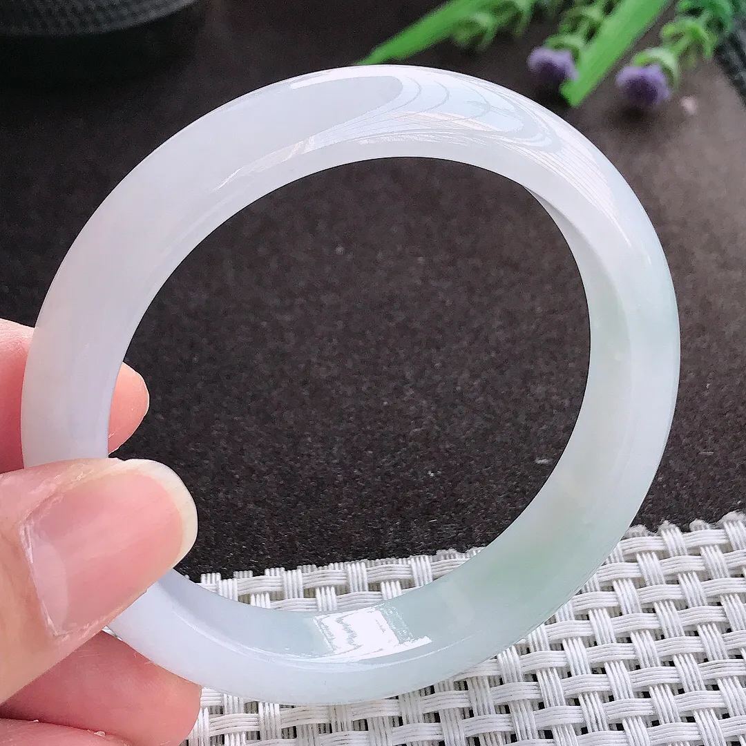 实拍翡翠A货57.8/12.6/8老坑冰纯果起胶月光白手镯宽边翡翠玉镯女款百搭