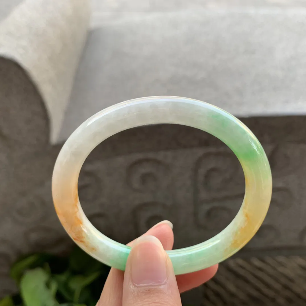 小圈口  53.5-45.5-8.4【黄加绿贵妃圆条手镯】贵妃53 54可戴